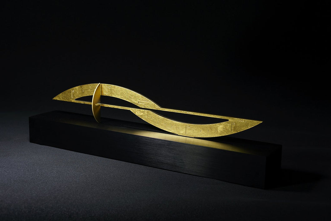 Around Five Gold Leaf 3N Sculpture of Time